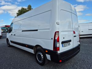 RENAULT MASTER INCLUDES VAT - Image 4