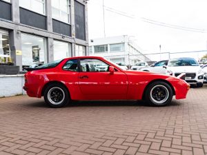 Porsche 944 1984 - Image 2