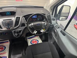 (182) 2018  FORD TRANSIT TREND 2.2 MINIBUS 17 SEAT - Image 4