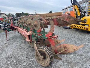 Kverneland ED 85-200 5 Furrow Reversible Plough - Image 3