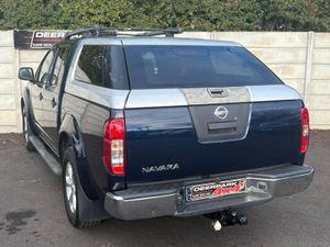 2015 Nissan Navara 2.5 DCI TEKNA Crewcab - Image 3