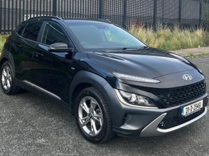 2021 Hyundai Kona Executive Commercial - Image 2