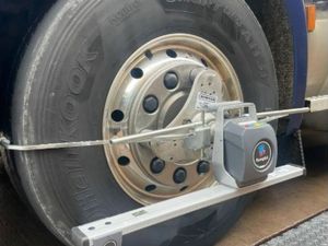 RAVAGLIOLI 8 CCD Car Tire Wheel Alignment System - Image 2