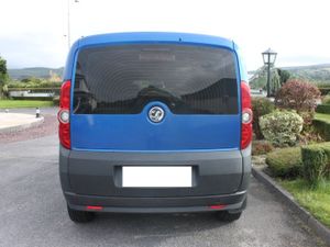 Vauxhall Combo 1.2 LWB Van, 2012 - Image 2