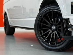 Volkswagen Transporter T6 PVL 2800KG TDI 102HP M5F - Image 2