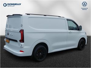 Volkswagen Transporter T32 Swb Diesel Commerce Plu - Image 4