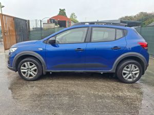 ?€500 OFF !! *221 Dacia Sandero Stepway  Essential - Image 4