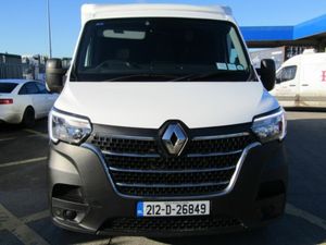 Renault Master 35 LWB. AUTOMATIC. - Image 3