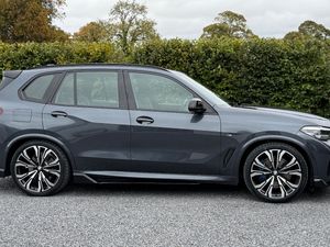 DEPOSIT TAKEN..21 BMW X5 45e M Sport N1 Commercial - Image 2