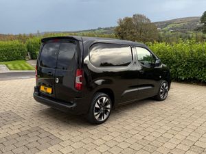 2021 Vauxhall Combo Sportive 100bhp - Image 4