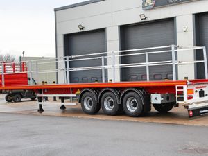 2025 KÄSSBOHRER SPW SR 3 AXLE PSK FLATBED TRAILER - Image 4