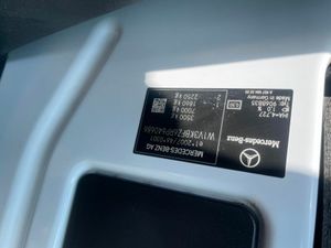 Mercedes-Benz Sprinter 317 MWB High Roof RWD - Image 3