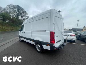 Mercedes-Benz Sprinter 319 ROUGH ROAD VERSION - Image 4