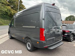 Mercedes-Benz Sprinter 317 MWB High Roof RWD 9GT A - Image 4
