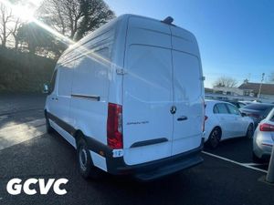 Mercedes-Benz Sprinter FRIDGE VAN - Image 3