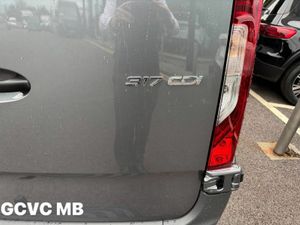 Mercedes-Benz Sprinter 317 MWB Low Roof RWD - Image 3