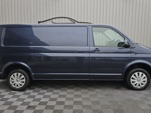 2018 Volkswagen Transporter 2.0D - Image 2