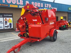 Teagle 8500  Straw Blower & Silage Feeder - Image 3