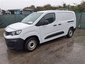 ?€1000 OFF!!!!! 231 Peugeot Partner 1.5 Diesel - Image 3