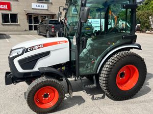 Bobcat CT2540 Tractor - Image 2