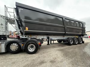 NEW SCHMITZ 10.5m STEEL SCRAP BULK TIPPING TRAILER - Image 4
