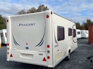 Bailey Pageant 4 Berth Fixed Bed Caravan - Image 3
