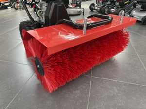 Victor VSW800 walk-behind petrol sweeper - Image 2