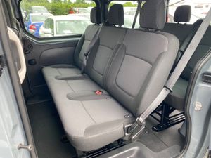 2023 RENAULT TRAFFIC 2.0 DCI 9 SEATER BUSINESS - Image 2