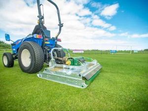 Major CS Pro 1.5m Roller Mower - Image 4