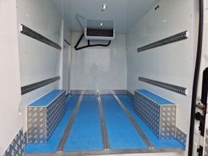 202 PEUGEOT BOXER FRIDGE VAN OVERNIGHT PLUG IN - Image 2