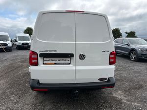 Volkswagen Transporter - Image 4