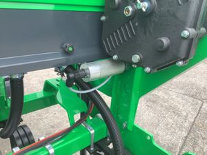 New Simtech Grass drill - Image 4