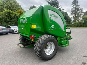 2016 McHale F5500 Round Baler - Image 3