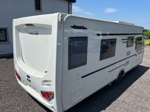 Lunar Findon i17 dealer edition🤩 - Image 3