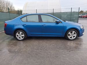 142 Skoda Octavia 1.6 TDI - Image 3