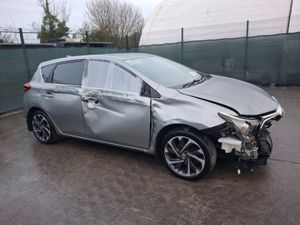 €500 OFF!!! 172 Toyota Auris  1.4 D4D - Image 4