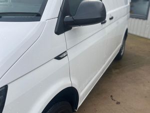 VW Transporter 2019, 2.0 TDI SWB, Full History - Image 4