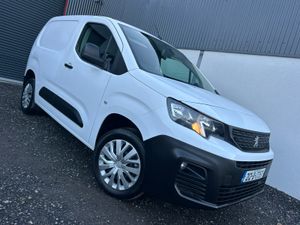 2021 Peugeot Partner 'Enterprise - Image 2