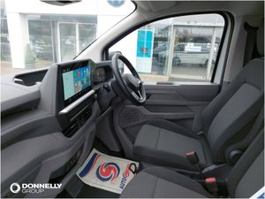 Volkswagen Transporter T32 Lwb Diesel Commerce Plu - Image 2