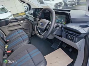 Ford Transit Custom Sport 170 Ps automatic - Image 3