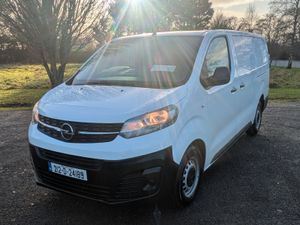 Opel Vivaro LOW KMS/ NEW DOE 11/26 - Image 3