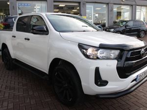 TOYOTA HILUX 2.4D4D ICON SPORT EDITION AUTO - Image 2