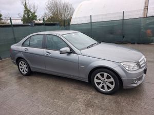 🎅€300 OFF   2011 Mercedes C-Class - Image 2