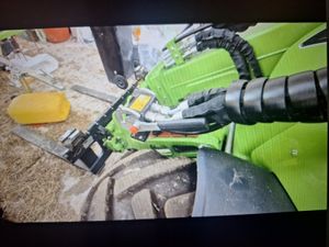 2024 AVANT 860i - Image 2