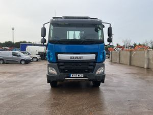 2017 DAF CF440 8x4 Hooklodaer - Image 2