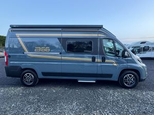 Burstner B66 600 C - Automatic - Image 3