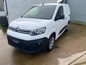 Citroen Berlingo 2022, 6 speed, 43000Miles - Image 3