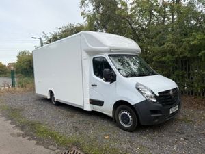 2023 Vauxhall Movano Low Loader Van - Image 4