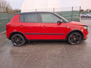 €300 OFF!!!! 2014 Skoda Fabia  1.2 TSI - Image 3