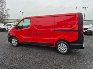 RENAULT TRAFFIC 2.0 INCLUDES VAT - Image 4